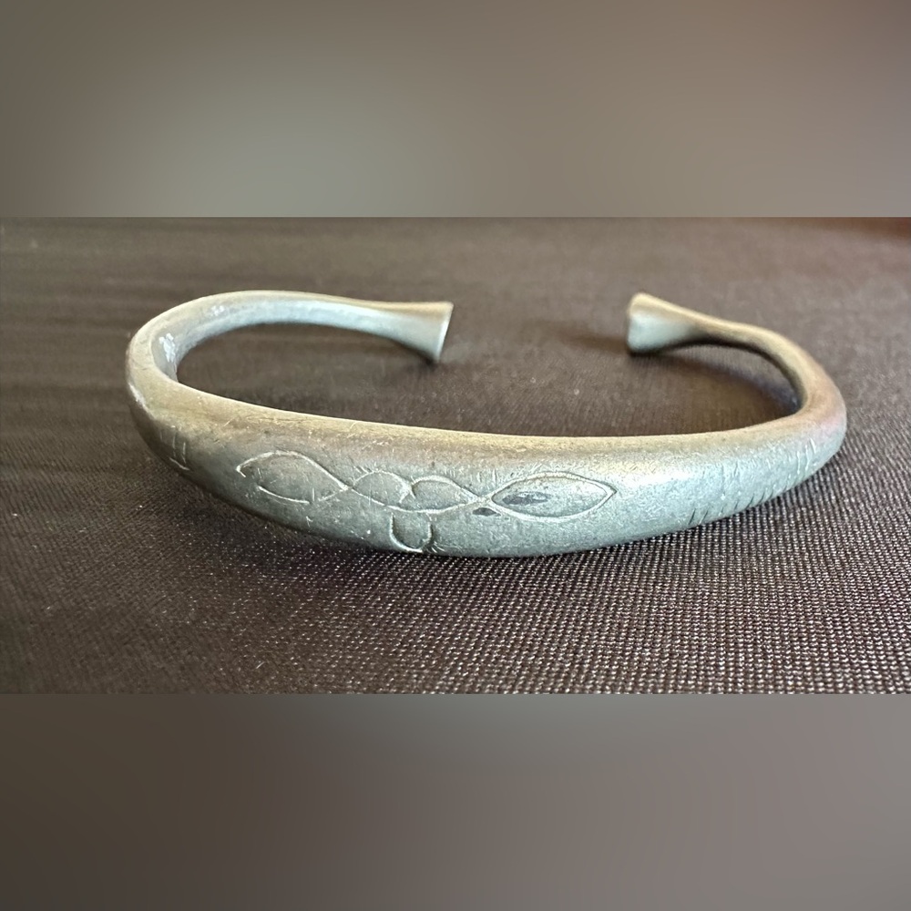 Vintage Pewter Celtic Design Bracelet,